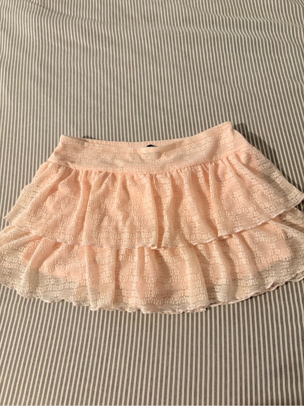 Lace-Layered Mini Skirt in light pink